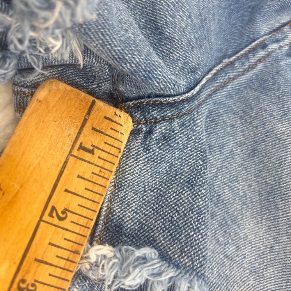 Elan Women Jean Shorts‎ Distressed Denim Blue High Rise Frayed Raw Hem Size M - Picture 11 of 12